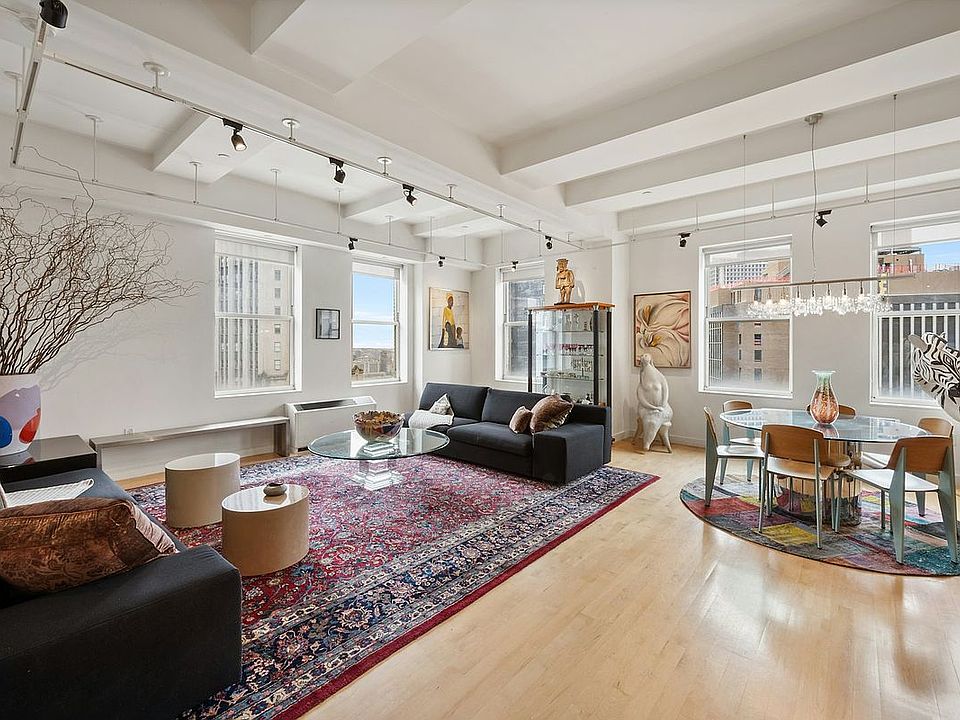 1st image of 15 Broad St APT 3130