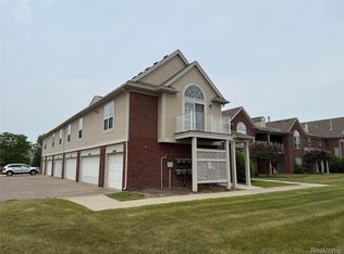 29744 Heritage Pkwy, Warren, MI 48092