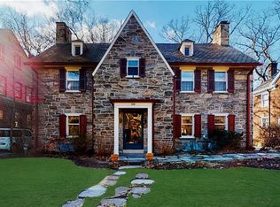 568 Briar Cliff Rd, Pittsburgh, PA 15221