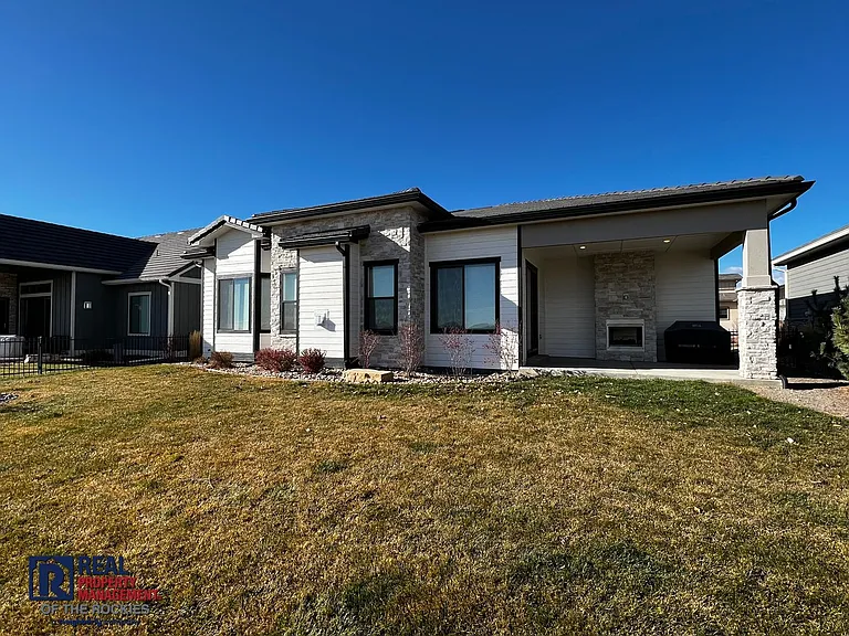 3114 Heron Lakes Pkwy — Photo 37