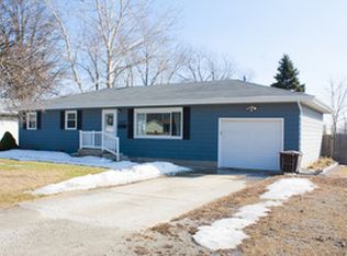 407 E 2nd St, Gibson City, IL 60936