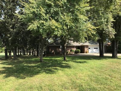 215 Modoc Trl, Lake Kiowa, TX, 76240