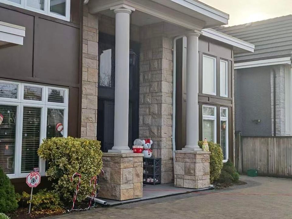 1st image of 7460 Chelsea Rd