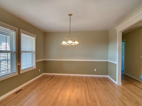 2nd image of 21828 SE 296th St