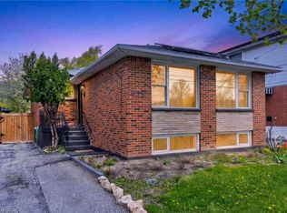 624 Upper Ottawa St, Hamilton, ON L8T 3T5