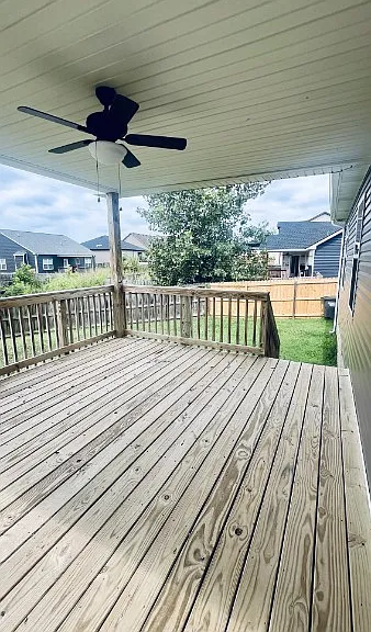 1024 Charles Thomas Dr — Photo 12