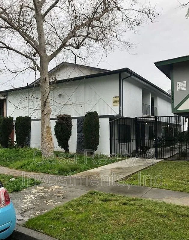 Building Photo - 3371 E Andy St #4