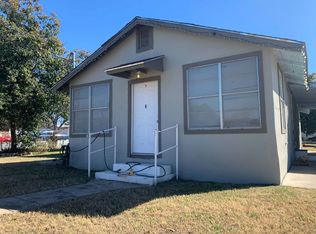 407 E De La Rosa St, Del Rio, TX 78840