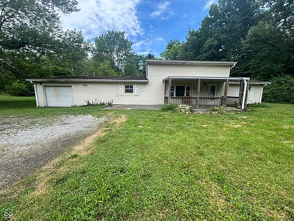 5th image of 1330 N Schleicher Ave