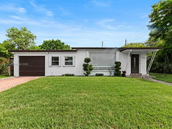 7201 Hayes St, Hollywood, FL 33024