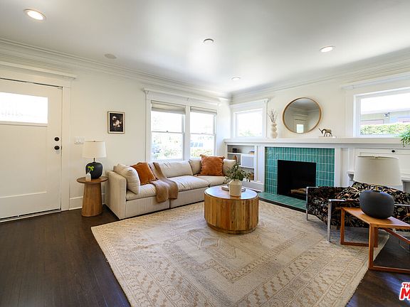 4th image of 2238 W 28th St