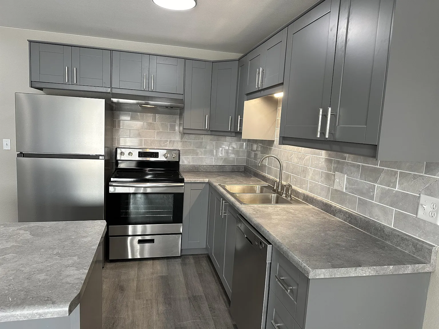 310 McKinley Street — Photo 3