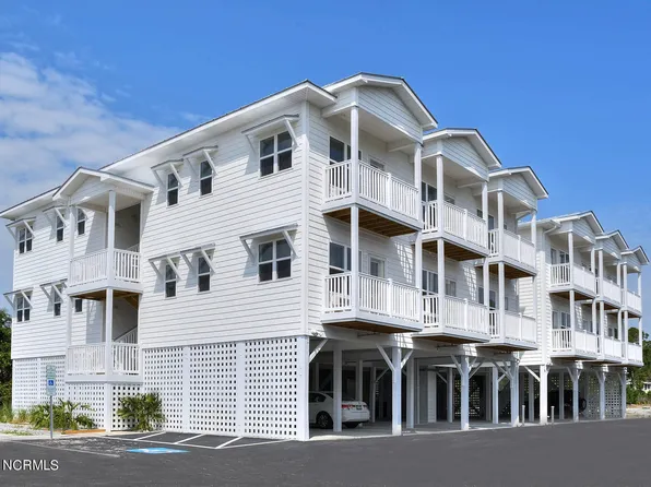 704 E Moore Street # 110, Southport, NC 28461