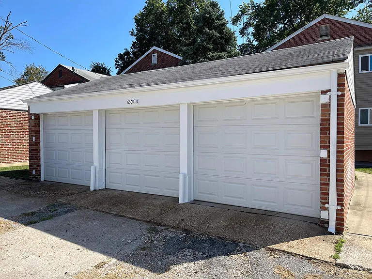 6311 Sutherland Ave — Photo 12