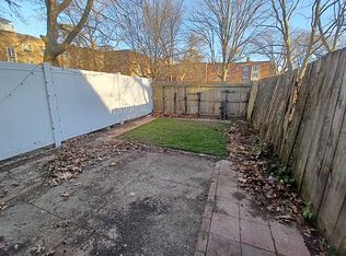 67-50 197th St #G, Fresh Meadows, NY 11365