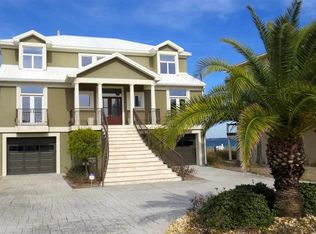 17 Seashore Dr, Pensacola Beach, FL 32561