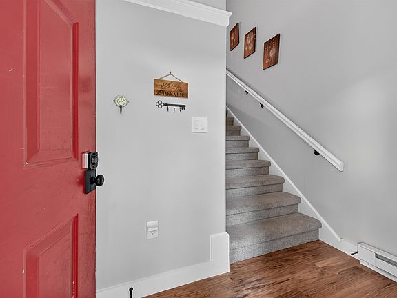 3rd image of 306 Chowning Pl Unit 306