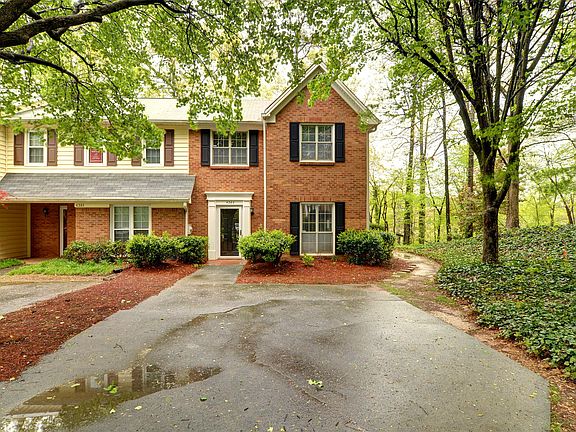 2nd image of 4382 Ivy Glen Way SE