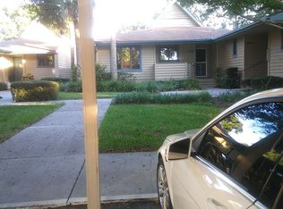 1005 Caravel Ct, Tarpon Springs, FL 34689