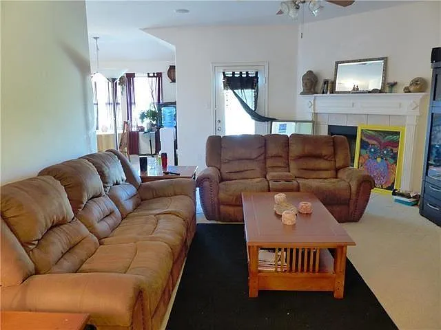 11752 Netleaf Ln — Photo 22