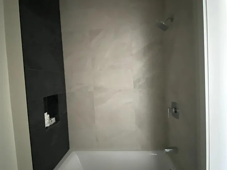 811 Valencia St #203 — Photo 7
