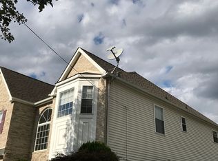 994 Woodruff St, Iselin, NJ 08830