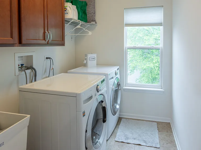 4333 Schofield Dr — Photo 13