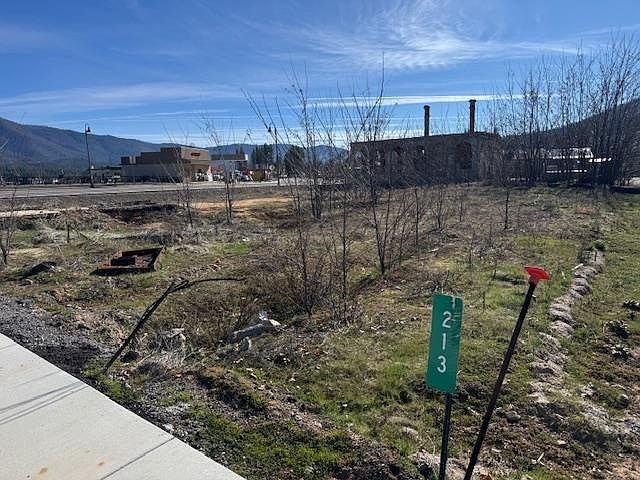 1st image of 213 Main St