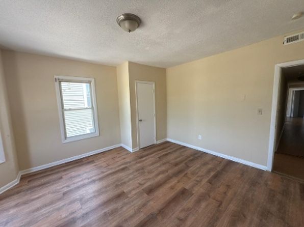 701 S Main St APT 3B