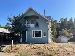 2004 E Hartson Ave, Spokane, WA 99202