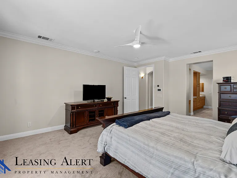 26868 Grey Pl — Photo 6