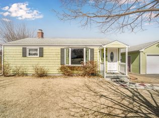 16 Loretta St, Springfield, MA 01118