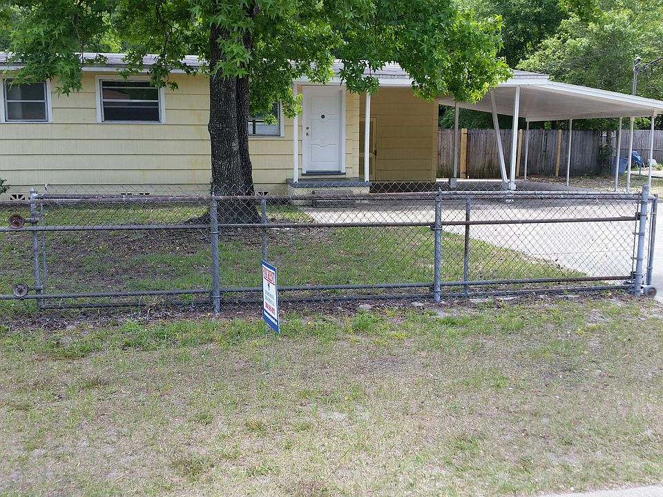 1st image of 4011 Packard Dr