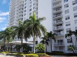 13499 Biscayne Blvd APT 1503, North Miami, FL 33181