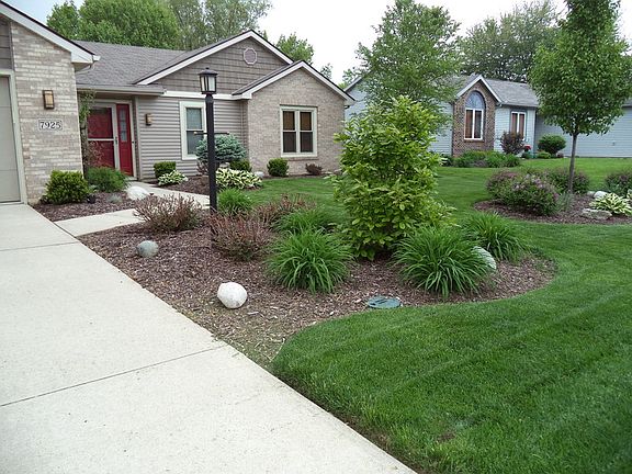 4th image of 7925 Woodcreek Ln