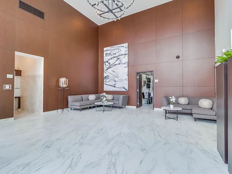 475 Redwood St #603 — Photo 4