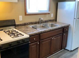 906 Luther Pl APT 7, Albert Lea, MN 56007