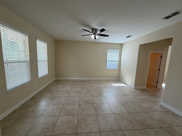 15171 Bridgewater Crossings Blvd — Photo 6