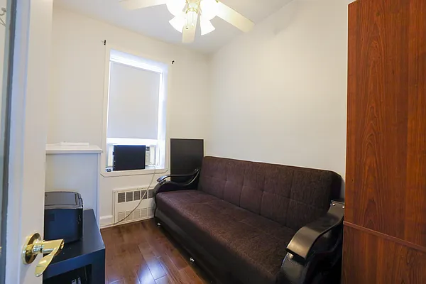 Rented by Sorensens Parkview Terrace Real Estate Inc | media 41