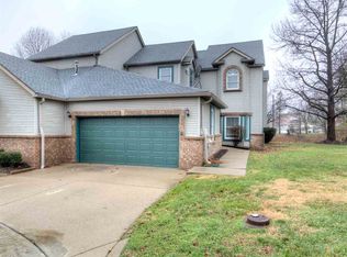 105 Stonebrook Dr, Hurricane, WV 25526