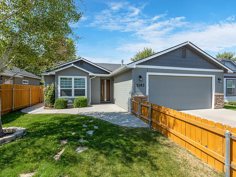 1143 N Nichole — Photo 39