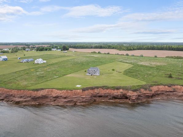 128 Waterview Ln, Saint John's Parish, PE C0A 1R0
