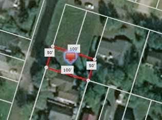 803 S 6th St, Carolina Beach, NC 28428