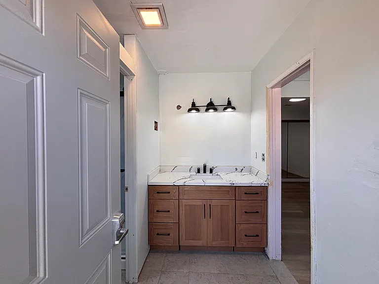 13312 Kerry St — Photo 7