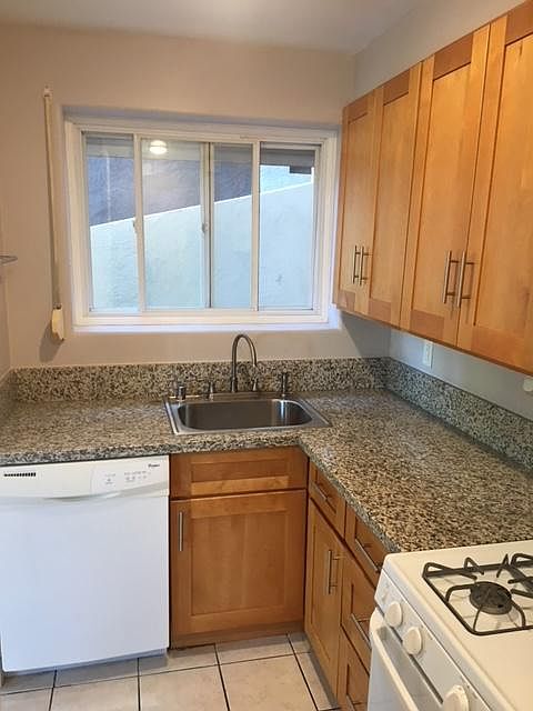 1st image of 3528 Wilshire Ter
