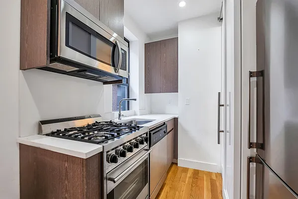 Rented by Compass | media 14