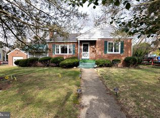 608 Beech Ave, Laurel Springs, NJ 08021