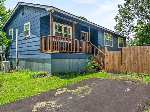 105 Wye St, Prosperity, SC 29127