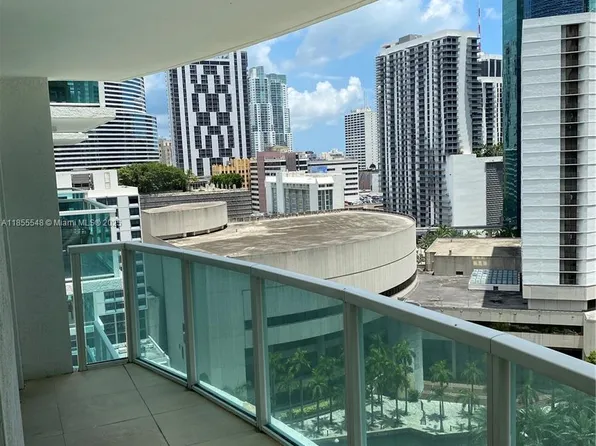 31 SE 5th St APT 1806, Miami, FL 33131