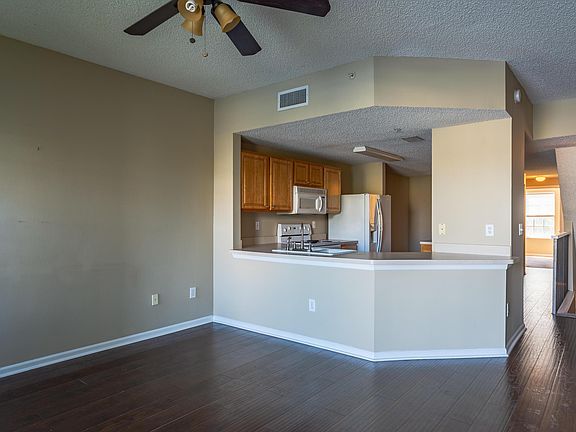 3rd image of 1005 Bella Vista Blvd #17107